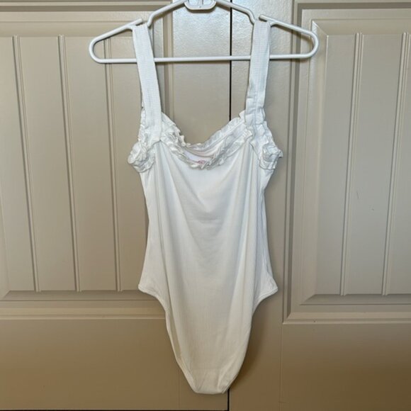 Pink Lily bodysuit NWOT - Picture 3 of 5